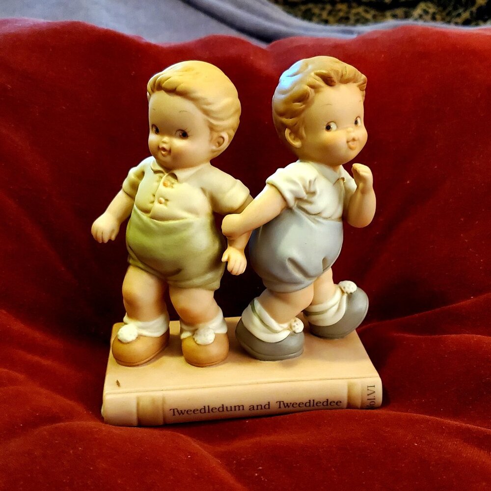 Enesco figurine, Once Upon A Fairy Tale Series-Tweedledum and Tweedledee